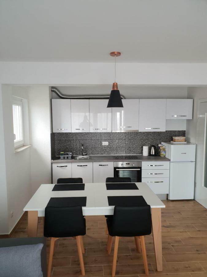 Apartmani Marija 바스카보다 외부 사진